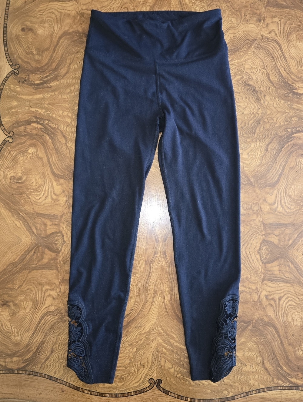 Nanette Lepore Black Lace Hem Leggings Womens Size S